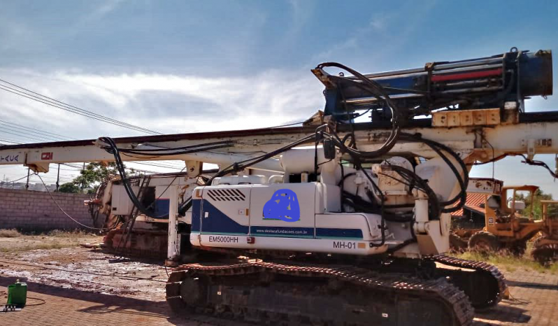 Bate estacas completo marca CZM modelo EM5000HH completo